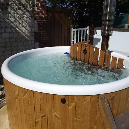 Au Bain Normand : Bain Nordique Et Detente. *